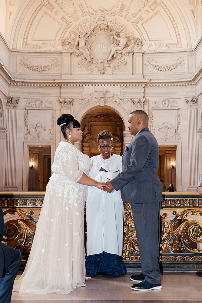 San Francisco City Hall Wedding Photographer -www.rachellevinephoto.com19.jpg