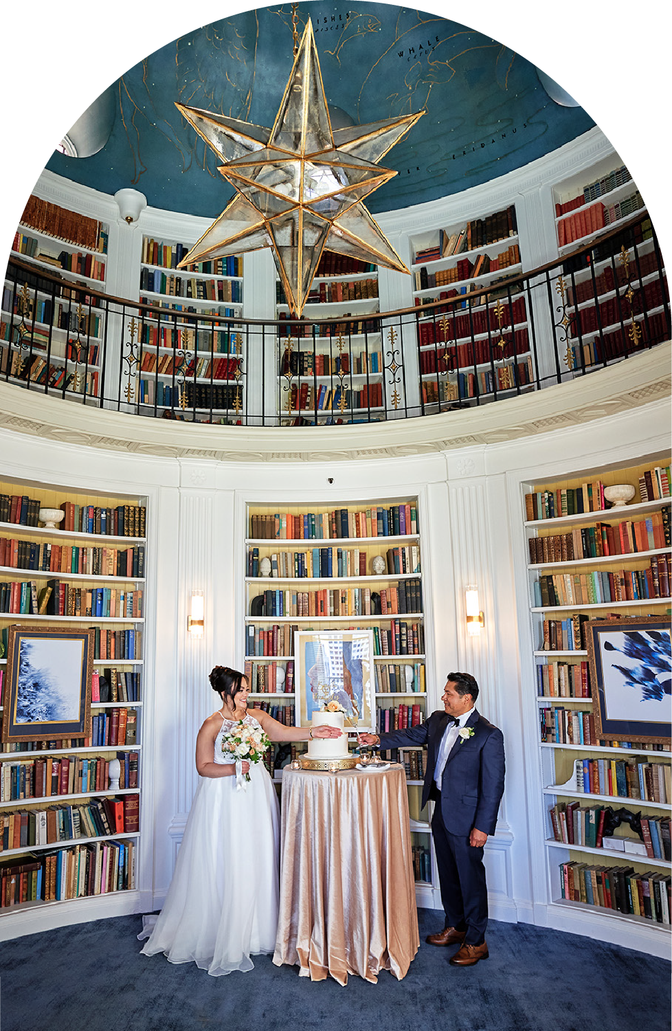 San Francisco Photography of a Bride and Groom lighting the Unity Candle